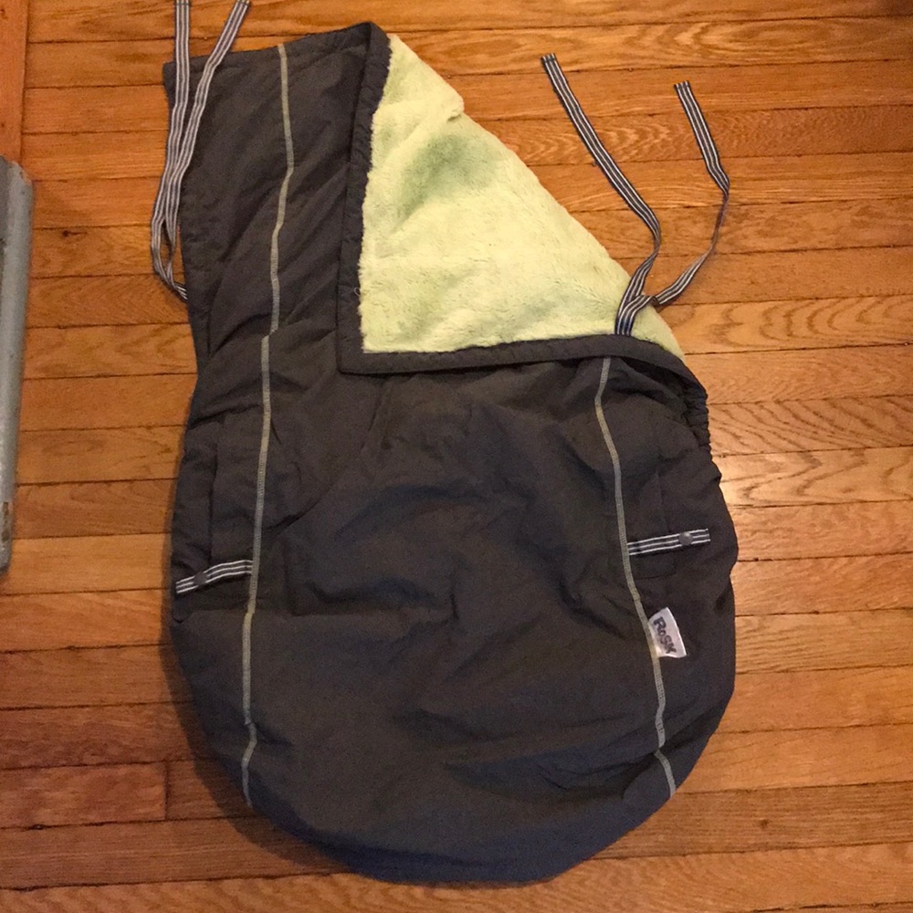 ROSK - Stroller/Car Seat Cover Up